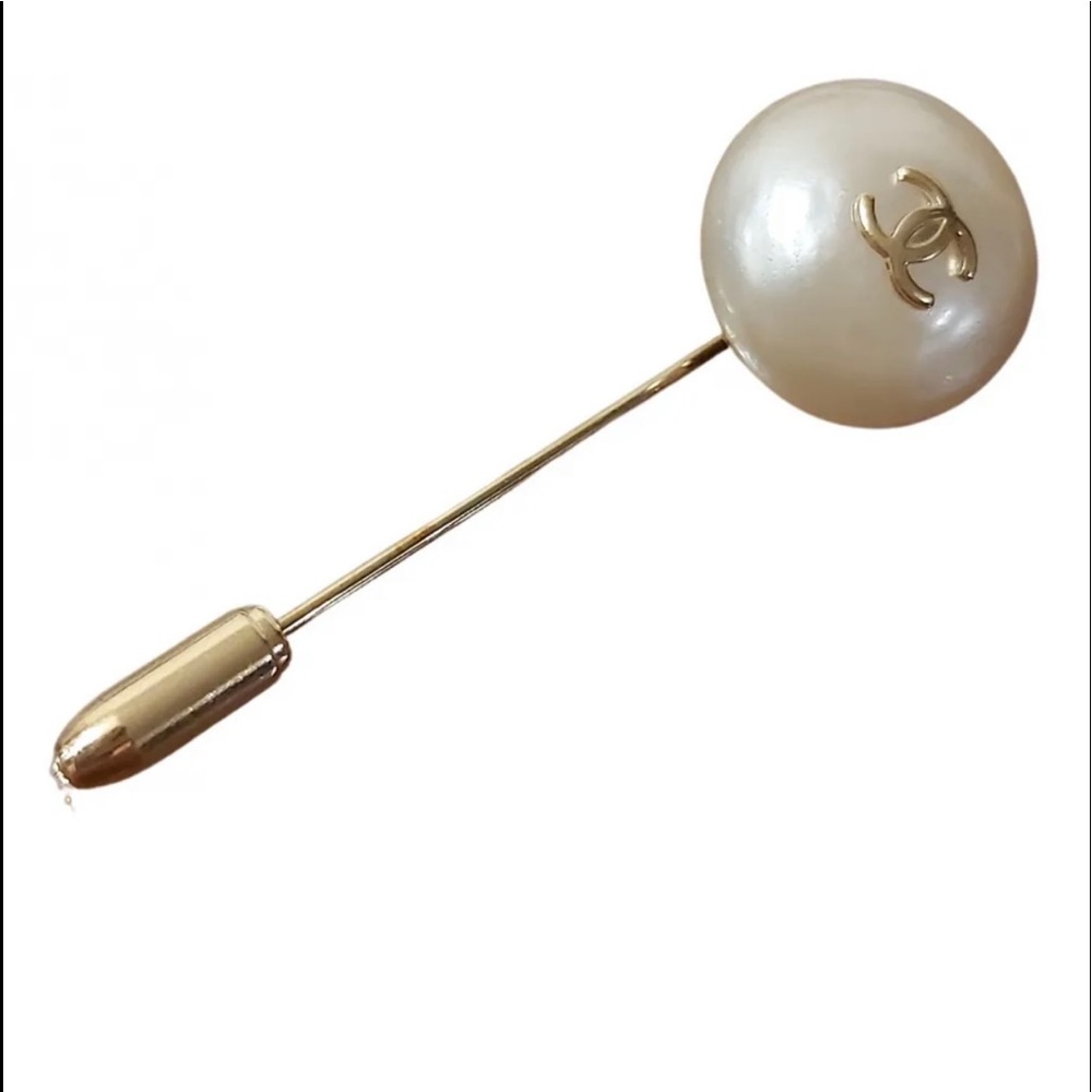 Authentic Chanel Pearl Pin